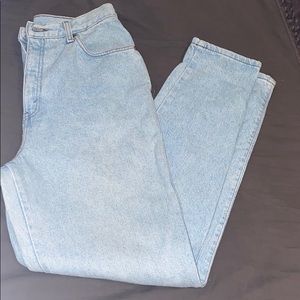High Waisted Levi’s Jeans